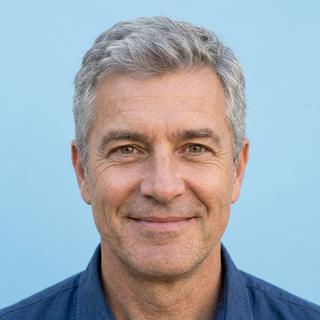 Эксперт Алексей Морозов - специалист по внешнеэкономической деятельности